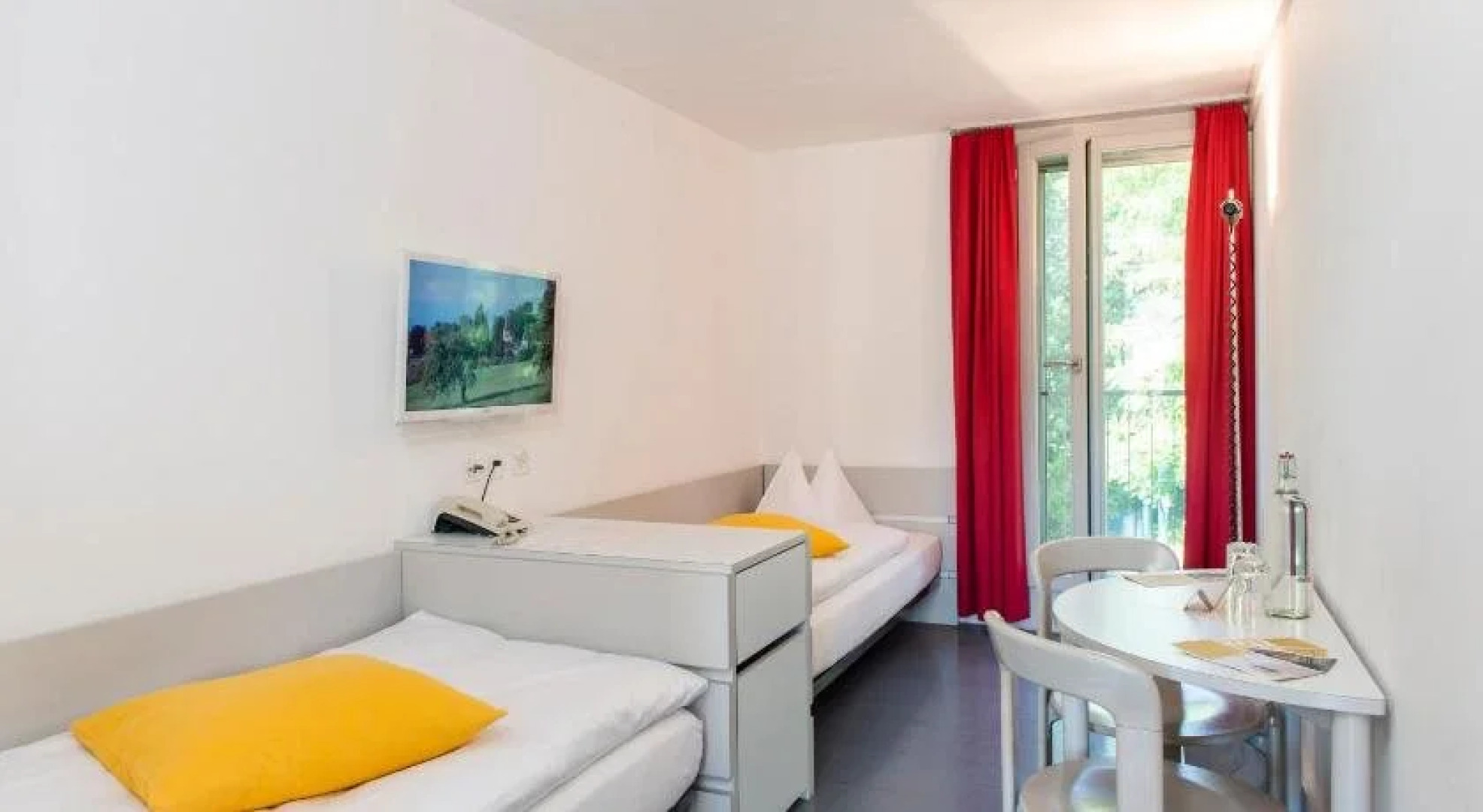 Schloss Münchenwiler