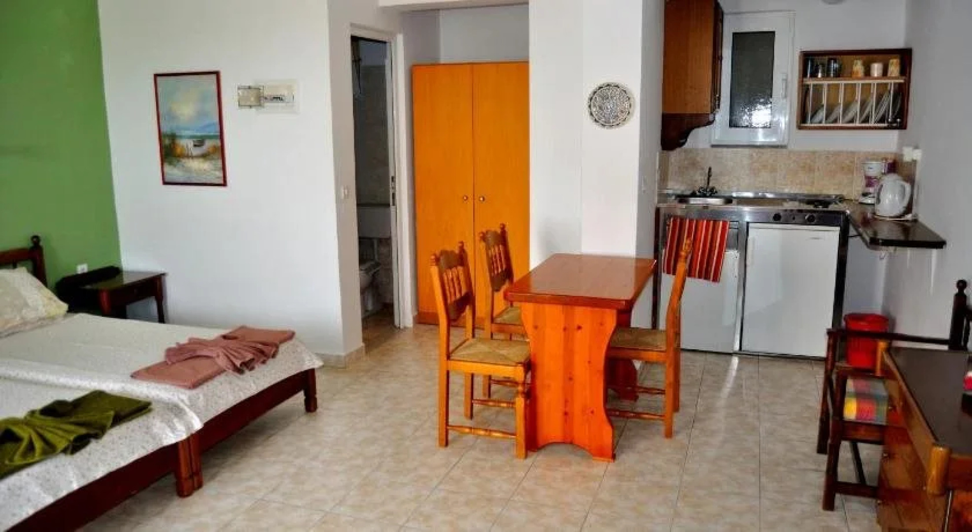 Cannon Studios & Rooms