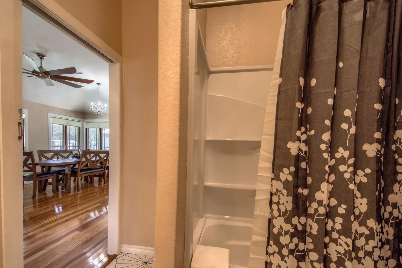 Ponderosa Country Haus PRD 2495