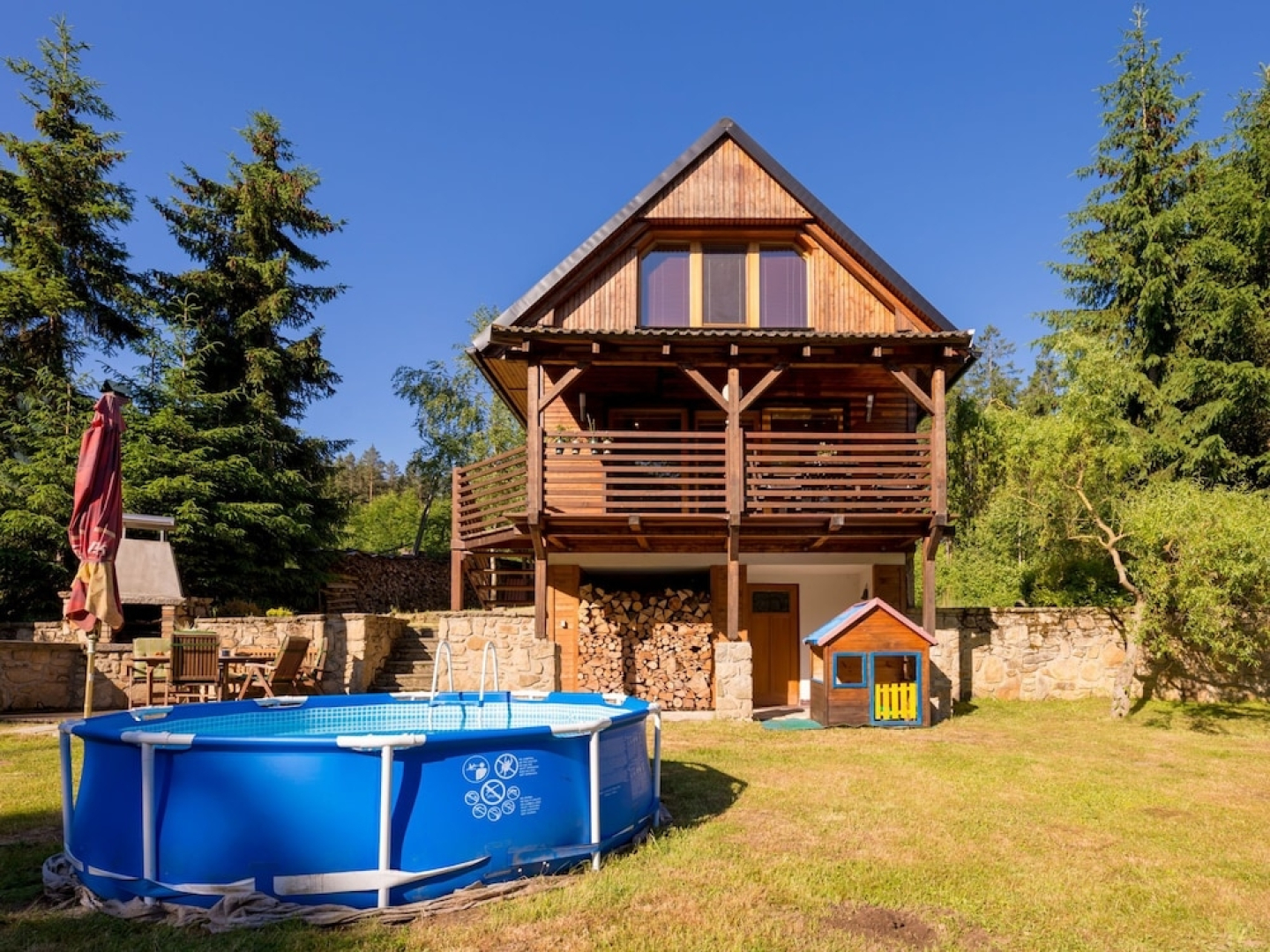 Bila Bla Ejov in Bla Ejov