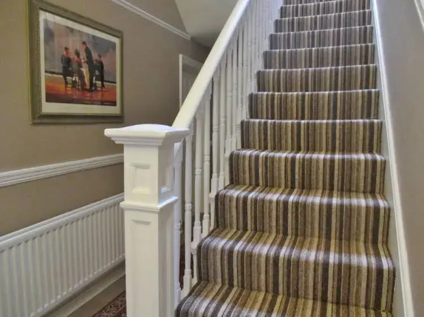Kenwood Guest House — ОТЕЛЬ ЗАКРЫТ