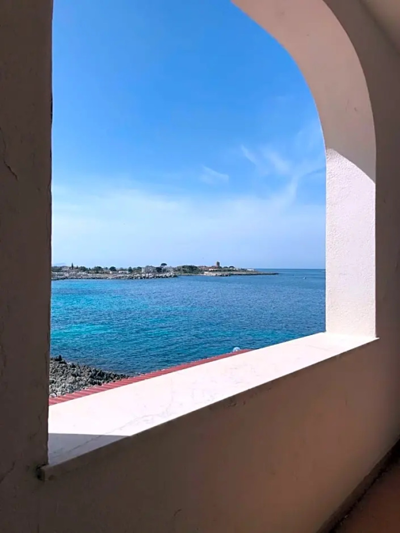 La Scogliera Azzurra