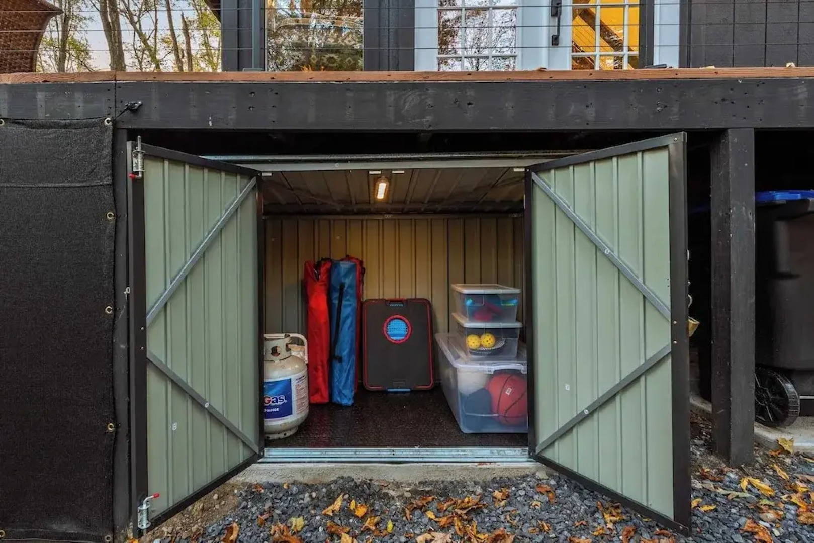 Hot Tub, Lake Access + Community Amenities Somerset Lodge by Avantstay