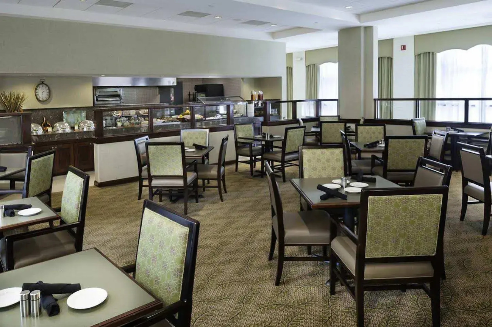 DoubleTree by Hilton Milwaukee - Brookfield
