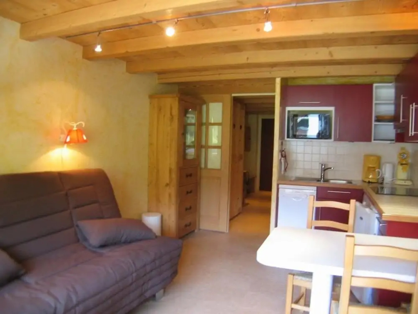 PARNASSE 203 La Clusaz skis aux pieds