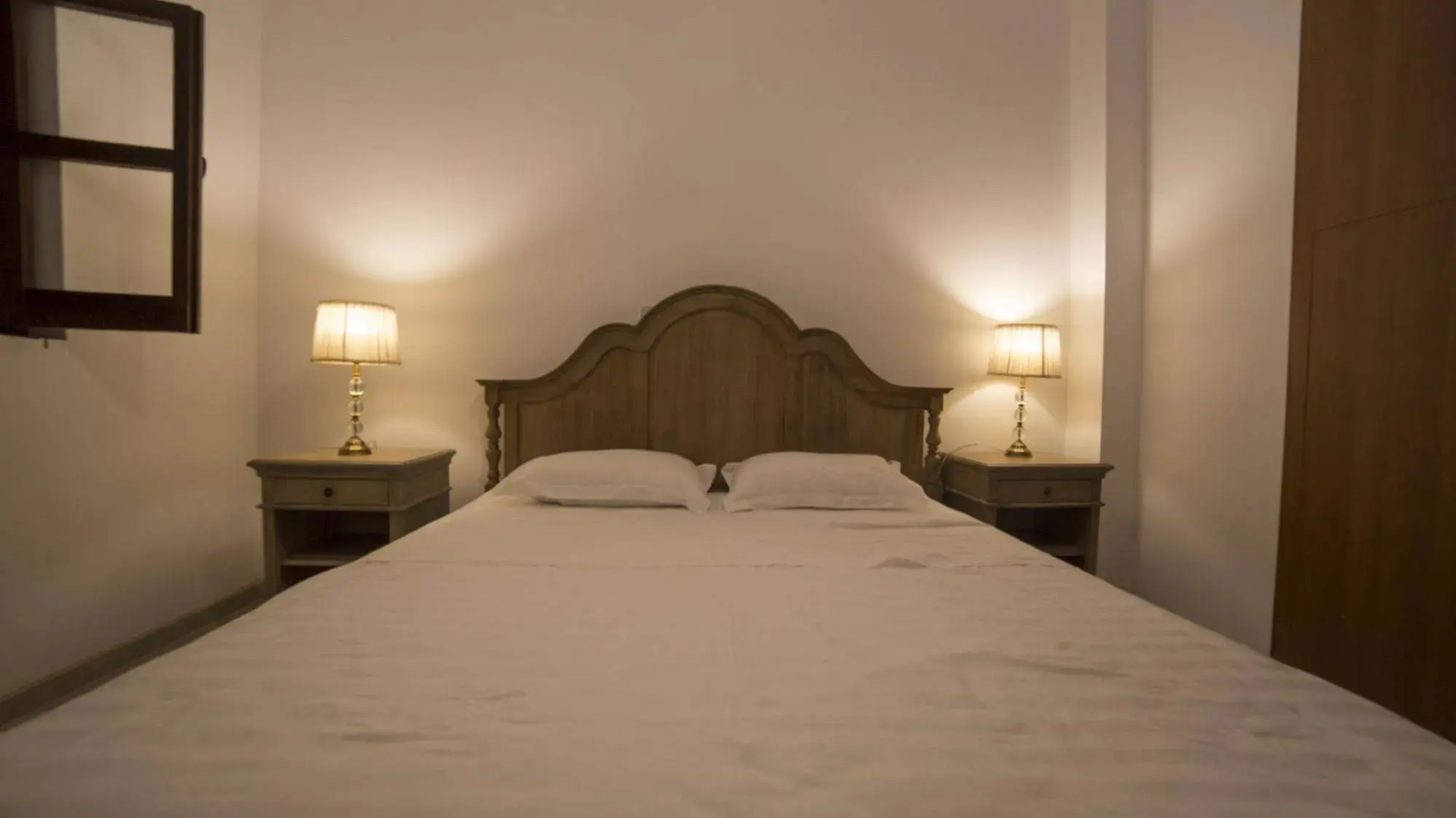 Meleni Cottage Houses