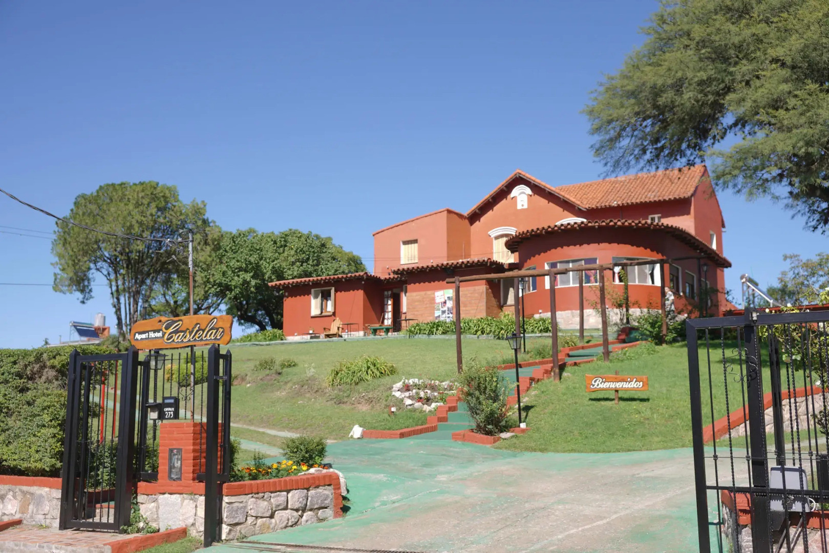 Apart & Hotel Castelar