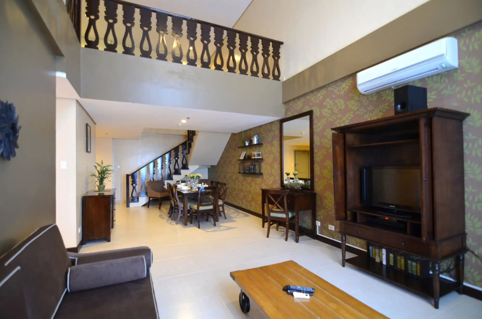 Crosswinds Resort Suites