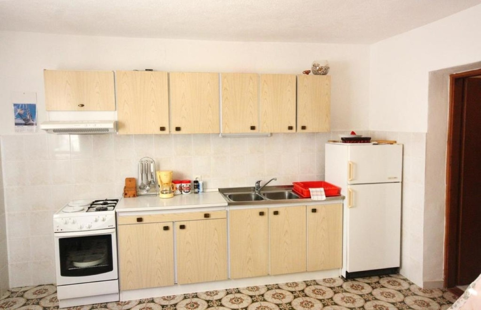 Holiday house Sunce - relaxing & quiet: Maslinica, Island Solta