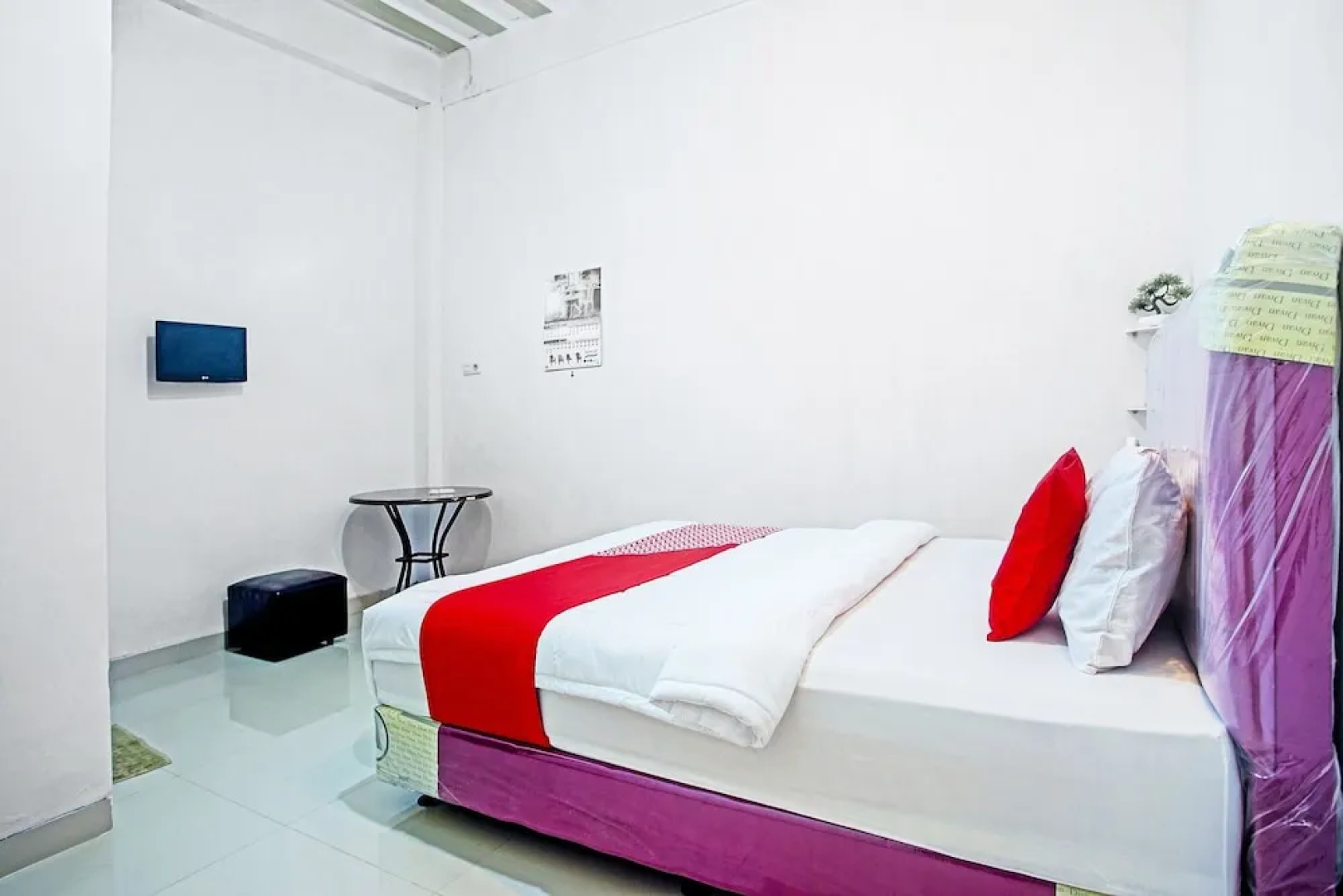 OYO Life 90587 Domen Homestay Syariah