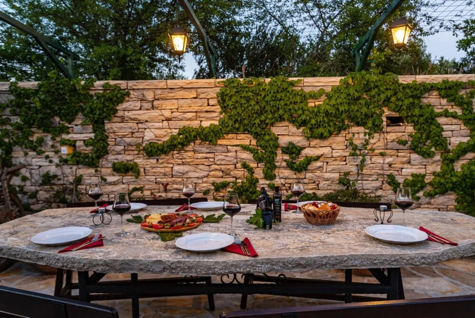 Nice Home in Lisicic With Wifi and 3 Bedrooms