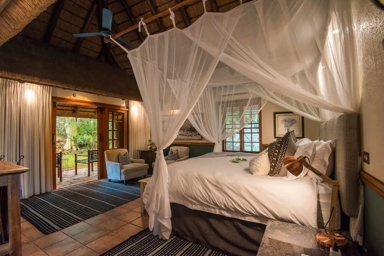 Thornybush Waterside Lodge