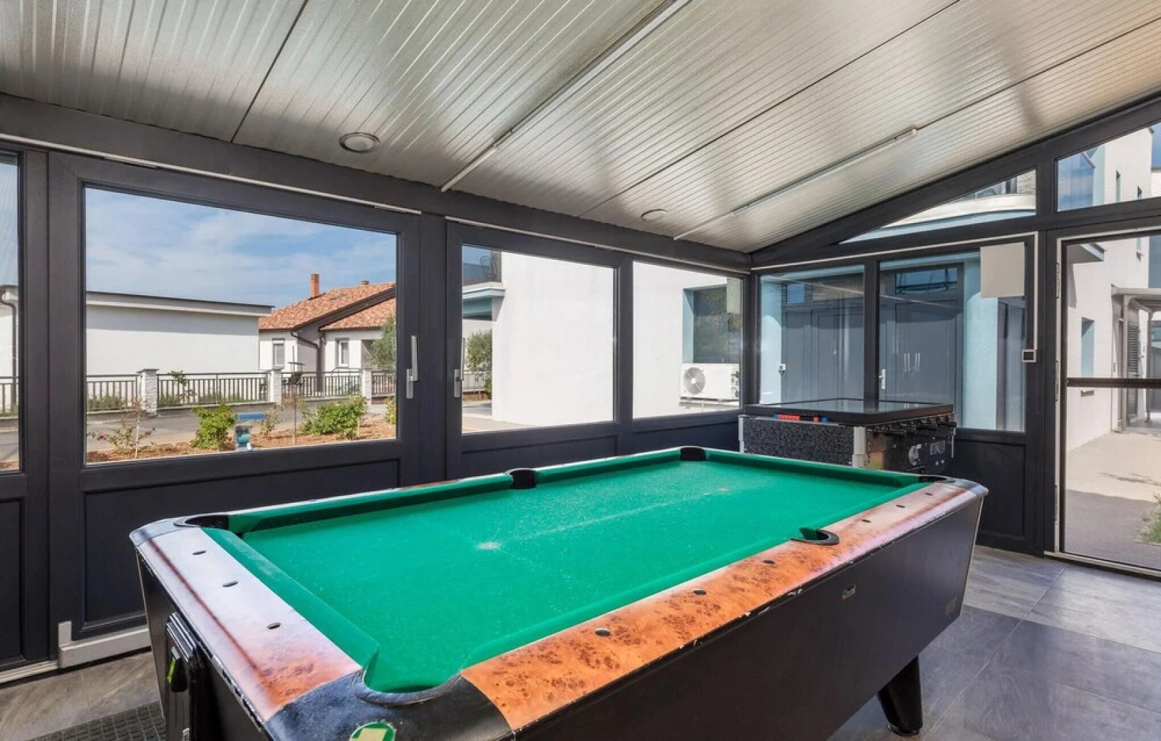 Stunning Home in Vrh With Wifi and 1 Bedrooms