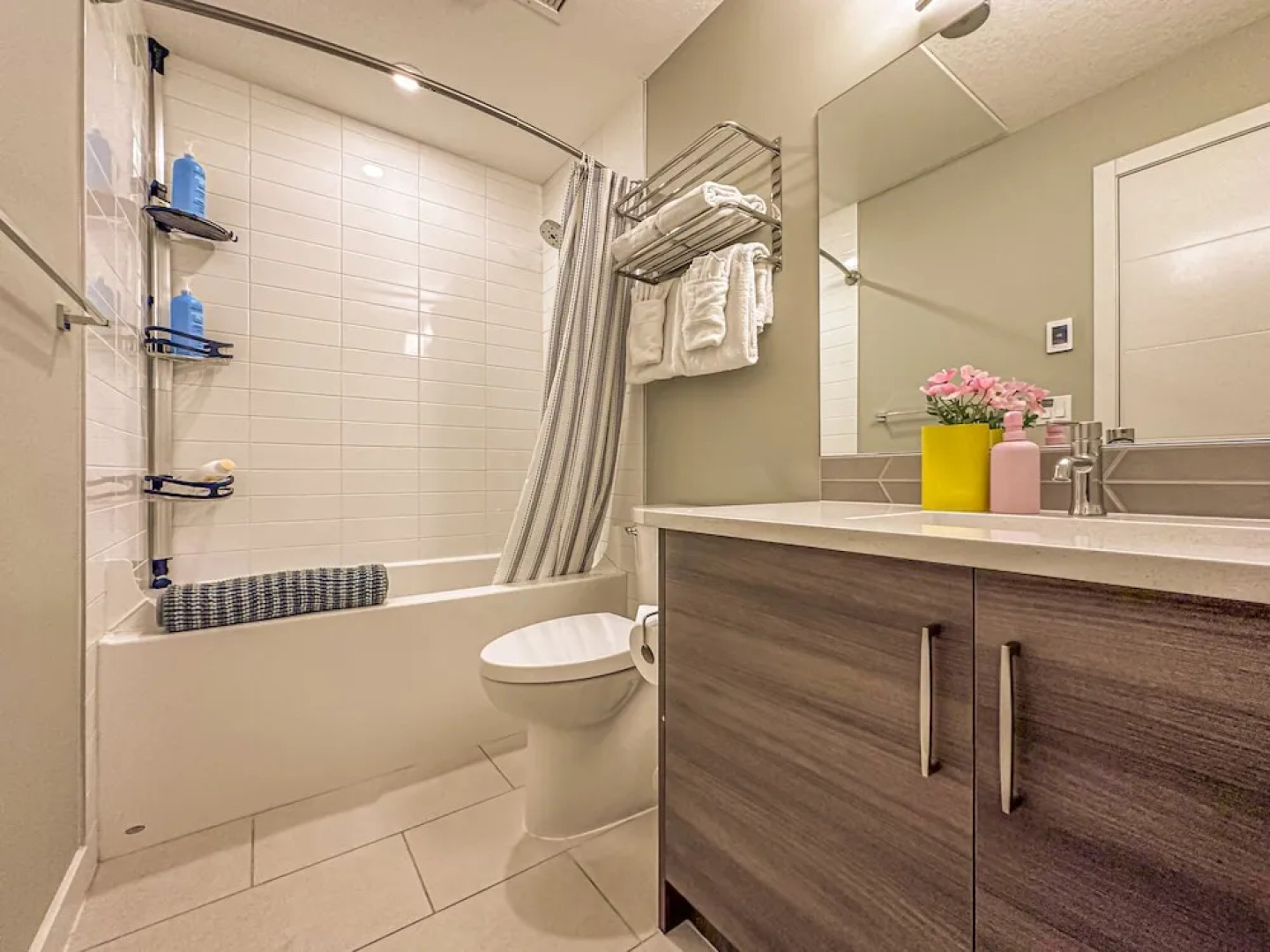 Three Townhouse Combo - Families and Large Groups