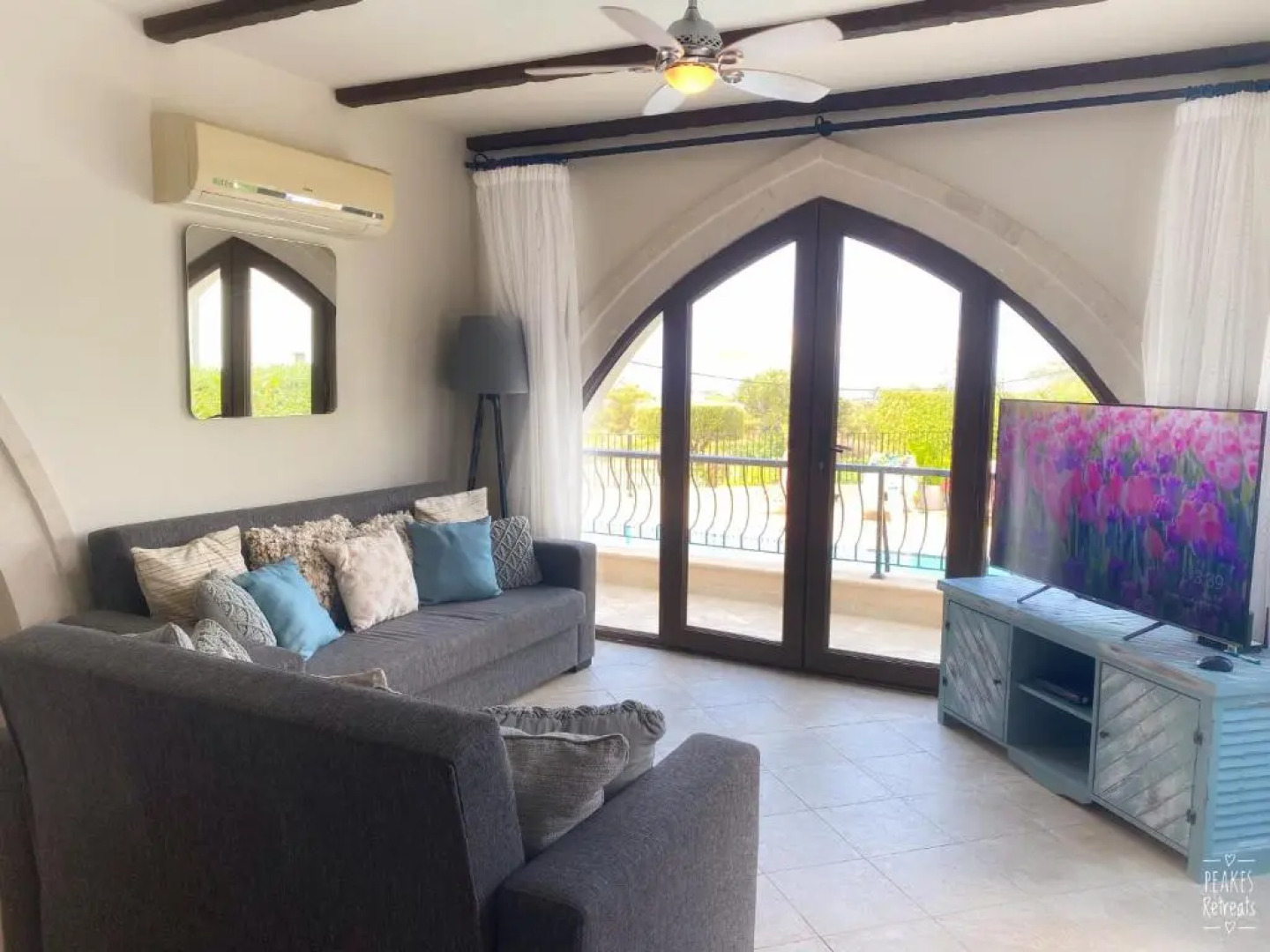 No1 The Lanterns, Peake’s Retreats