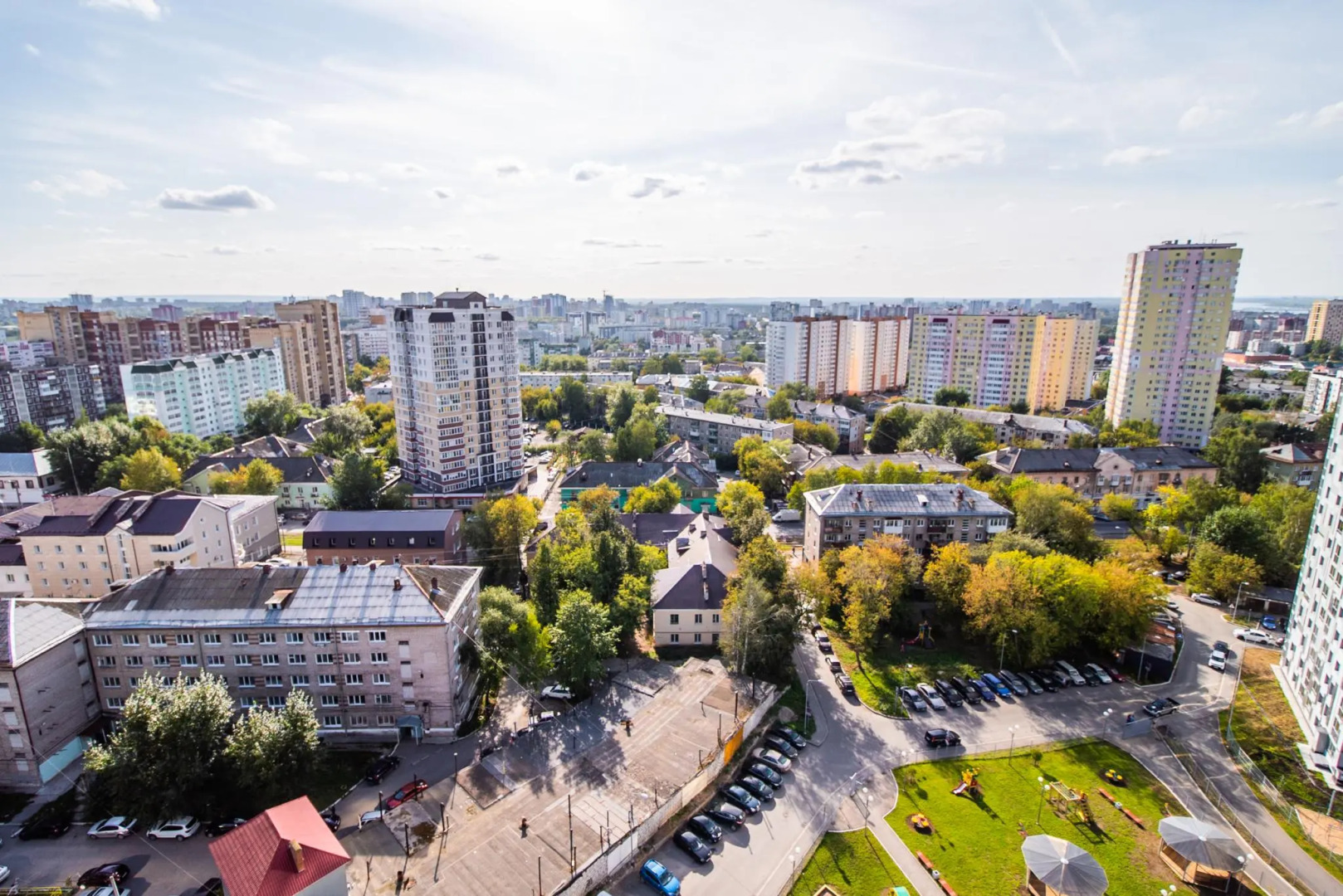 К энд К Апартментс на улице Революции 48В