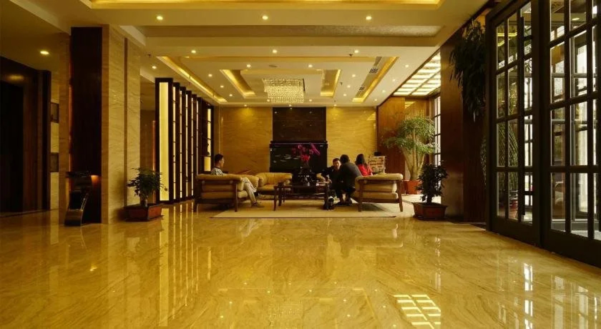 Kelly Business Hotel