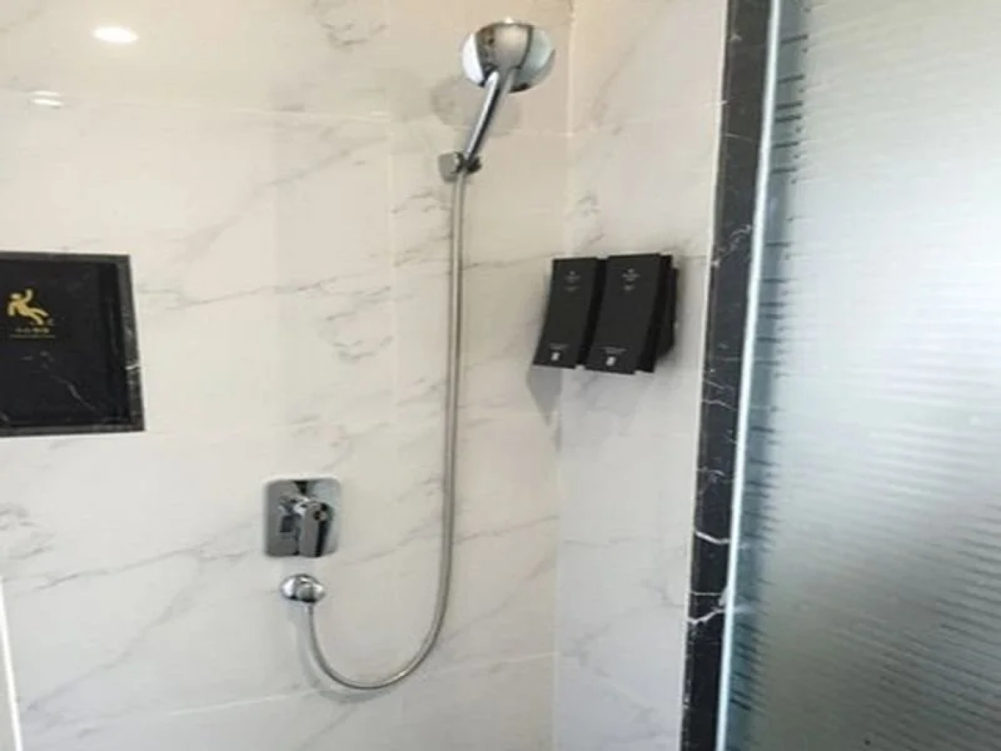 Lori Star Hotel