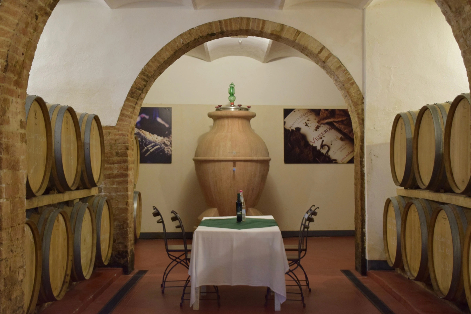 Villa Giunone with pool