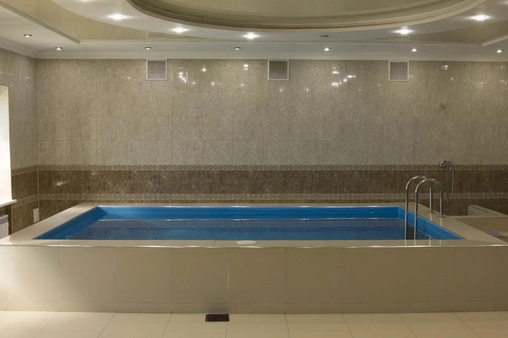 Отель с сауной Двин