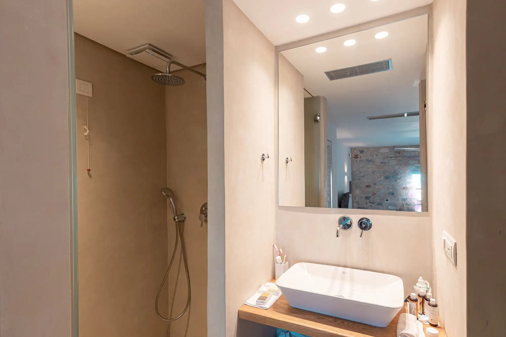 Ariá Estate Suites & Spa