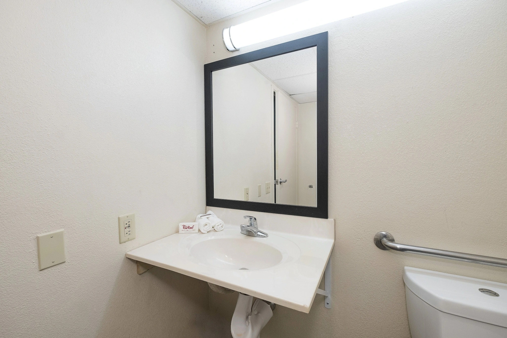 Red Roof Inn Carlisle