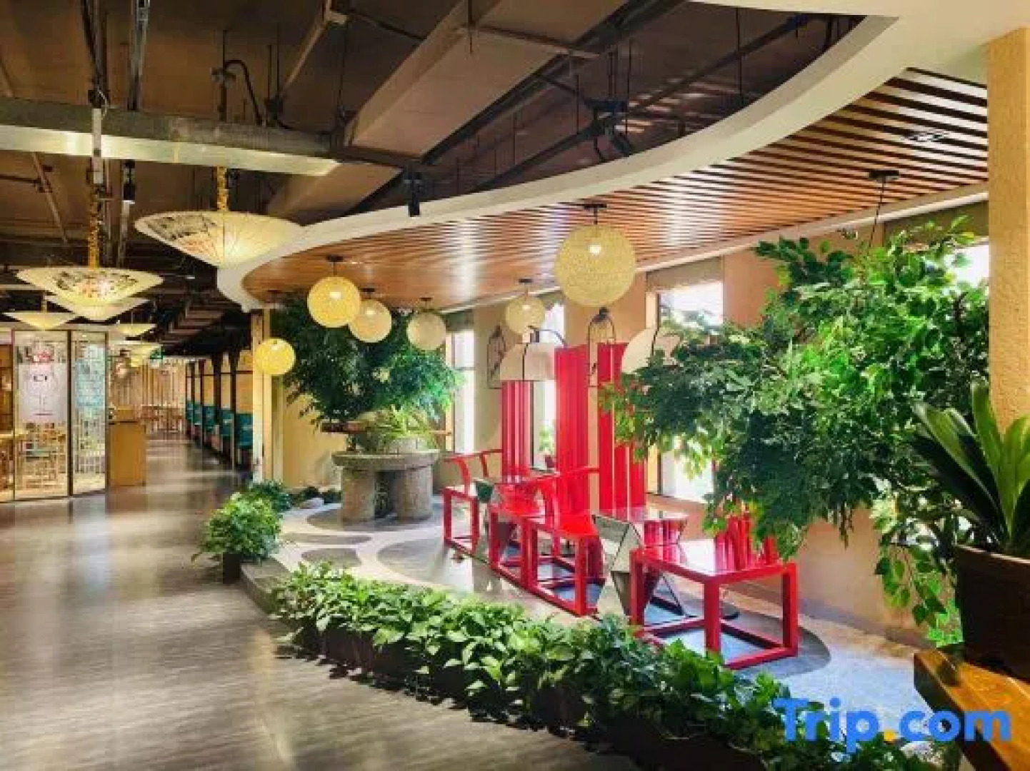 Season Jingdian International Hotel