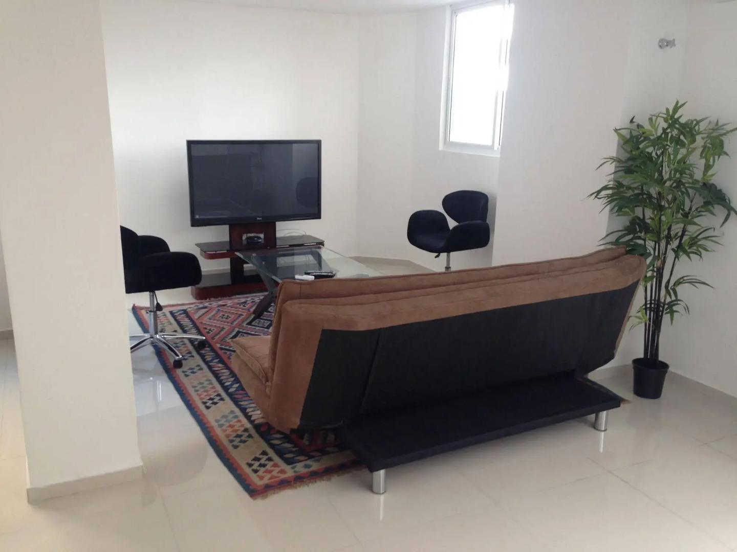 Real Plaza Flat Service