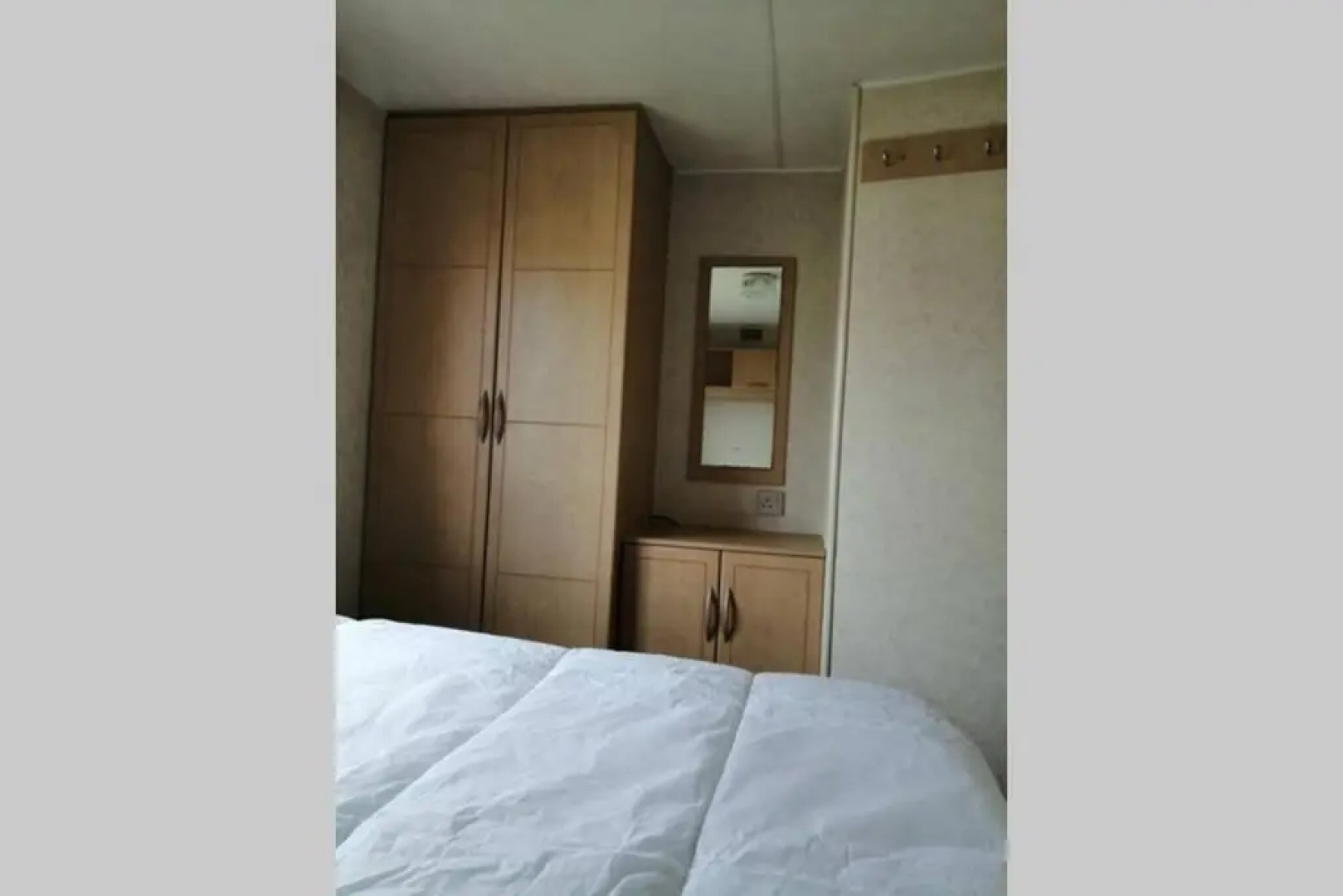 Beachside, Family-friendly, WiFi, 8 berth Caravan 133