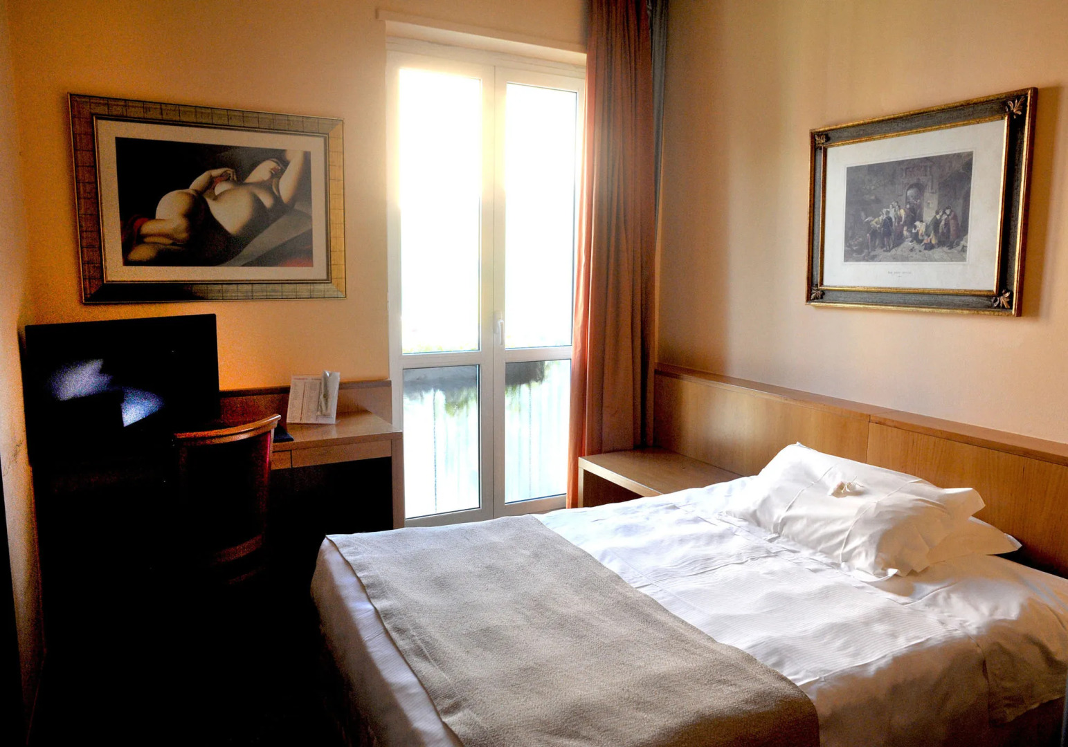 Отель Santa Barbara