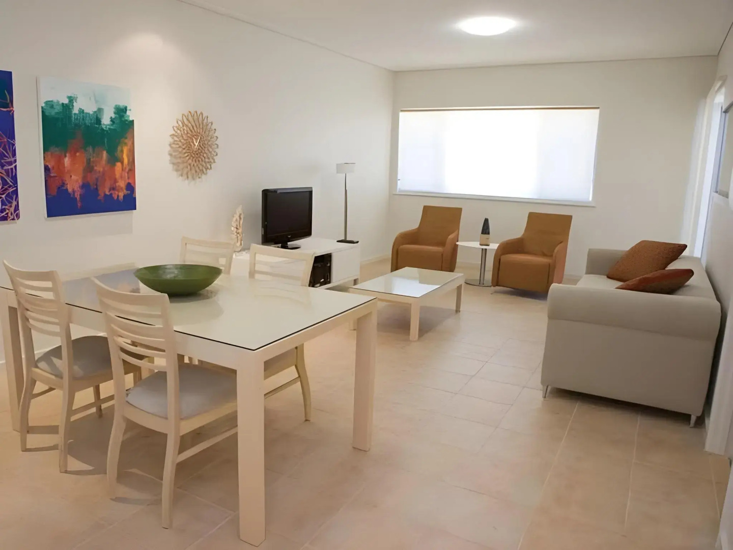 Broadwater Mariner Resort