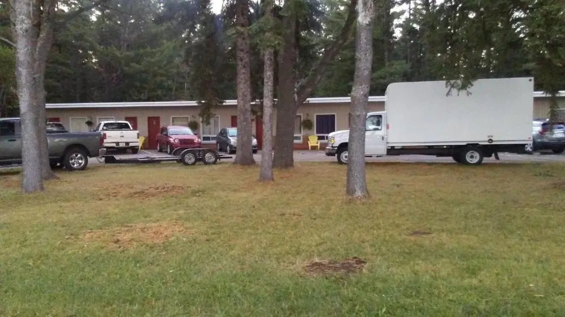 Pine Grove Motel