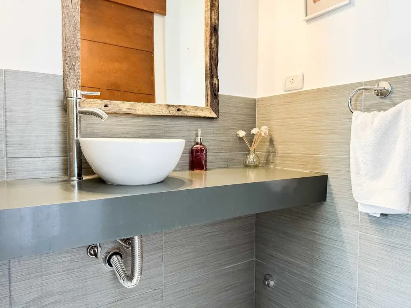 La Colina by Carmelodays