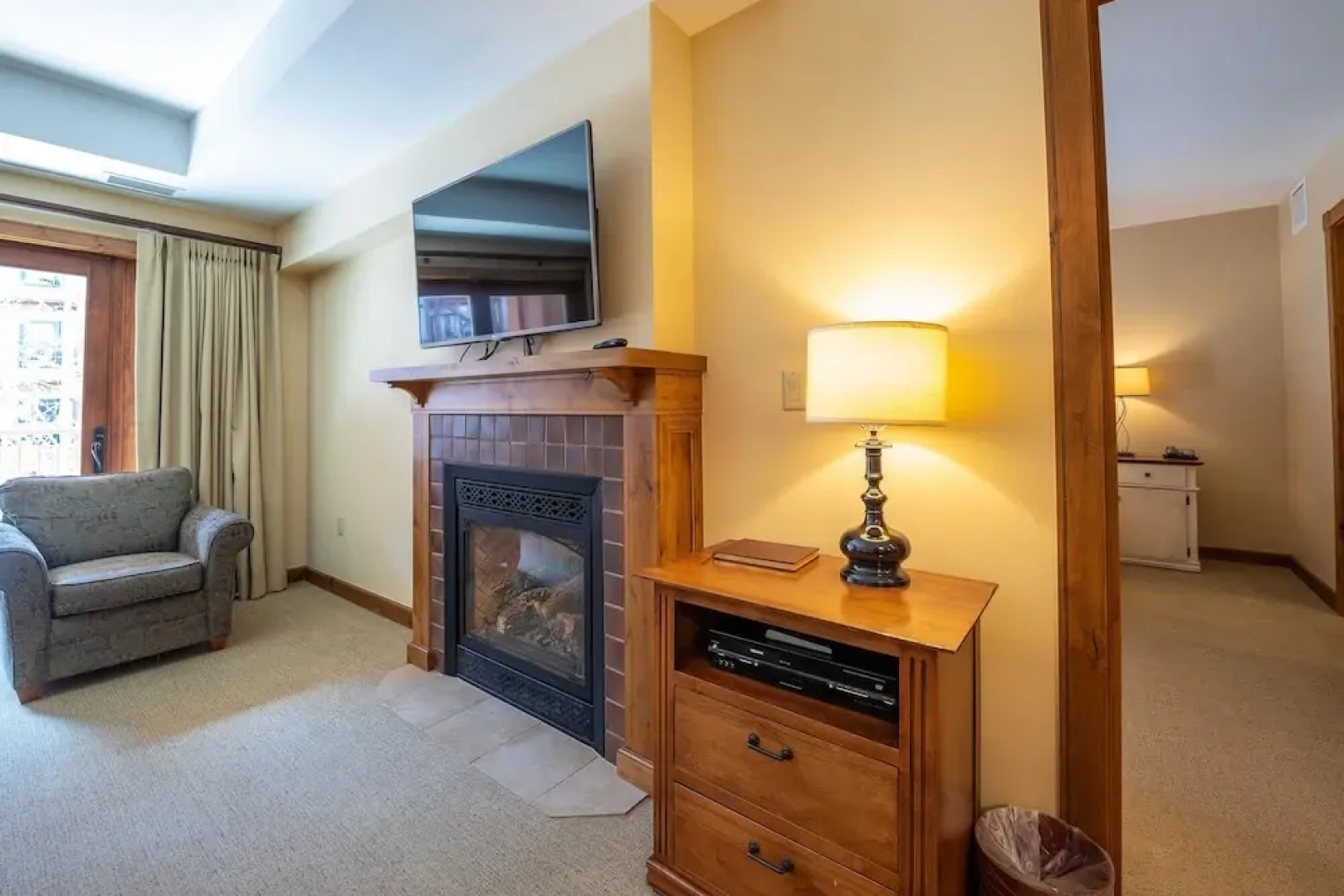 One Bedroom Condo with Large Balcony over Mountaineer Square 1 Condo - No Cleaning Fee! by RedAwning
