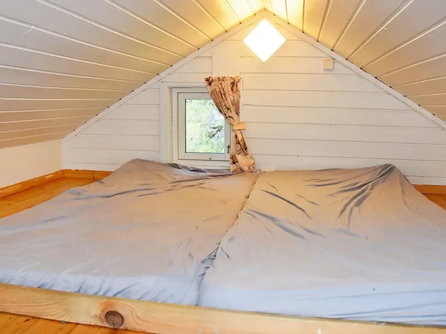 4 Person Holiday Home in Folkestad