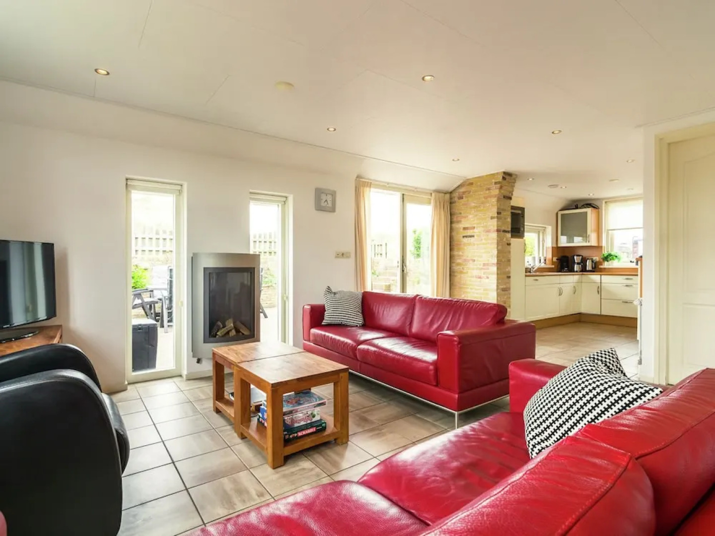 Comfortable Cottage Near Sea in Oosterend Terschelling