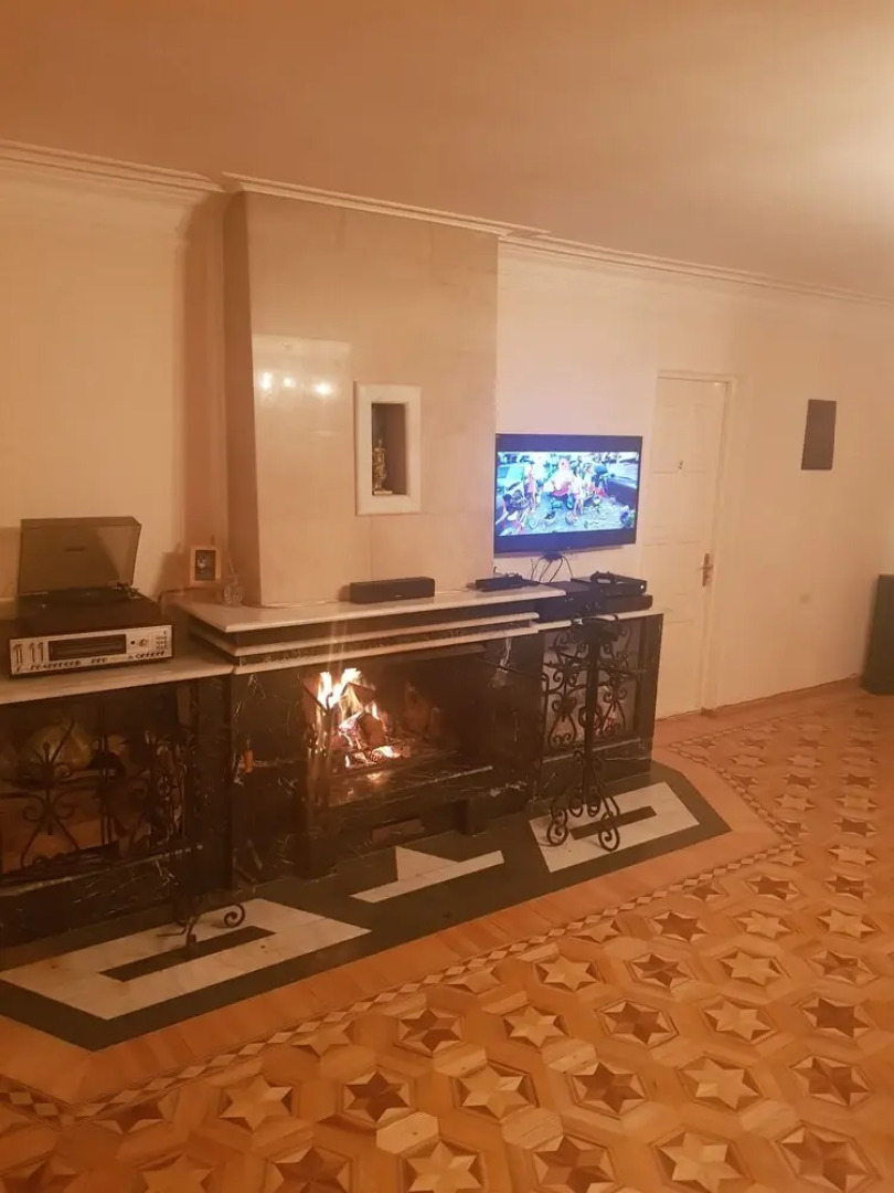 Mountain Lake Villa B&B