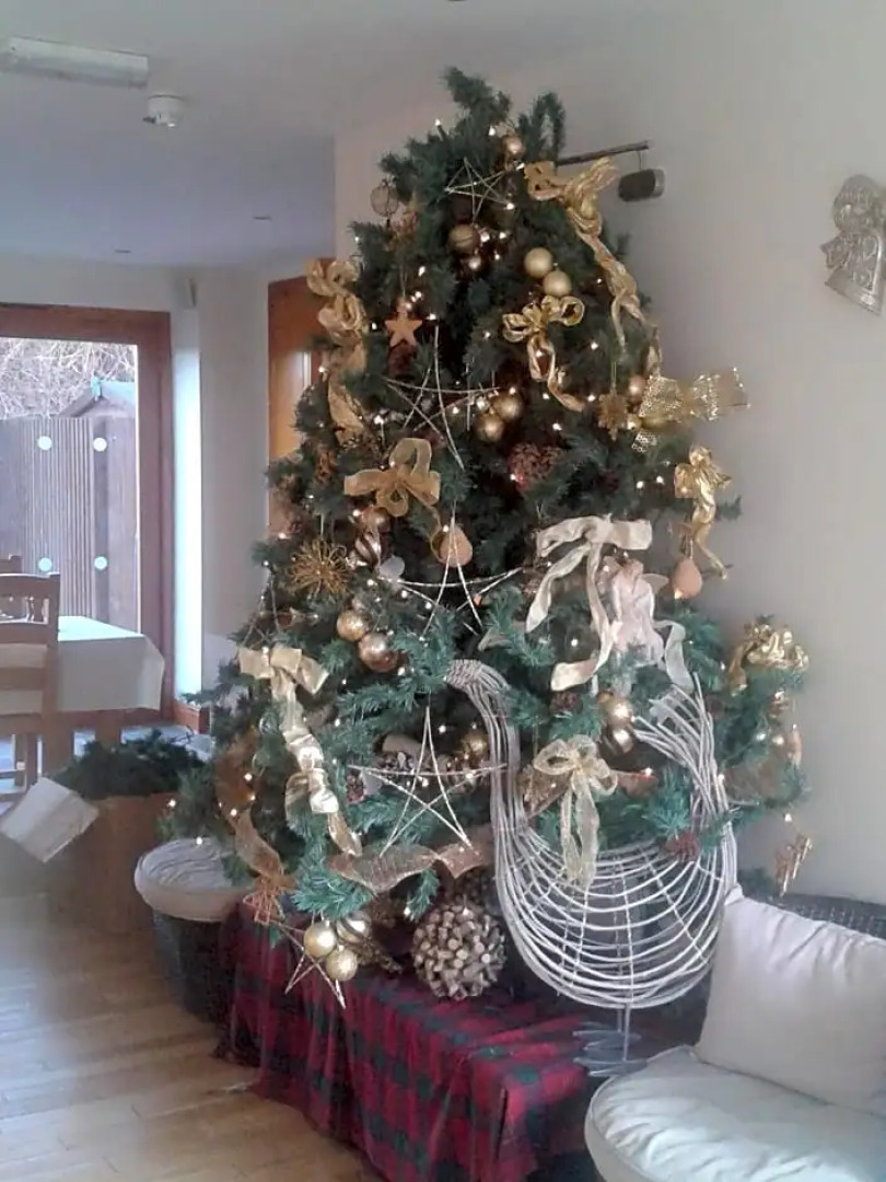 Cottage Lea's Country Hotel & Restaurant