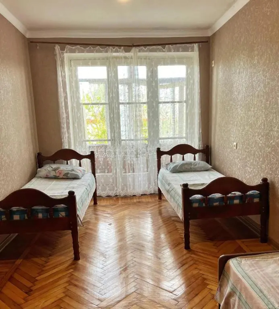 Kvartira v tsentre Gagry