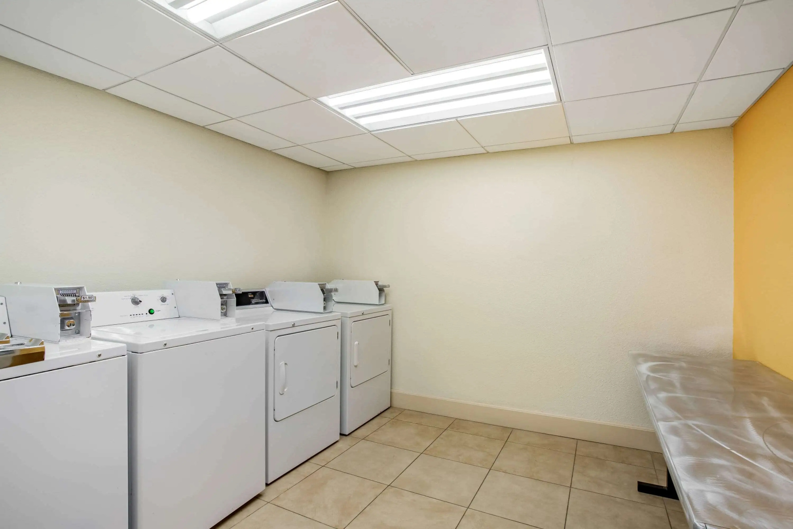 La Quinta Inn & Suites by Wyndham Danbury