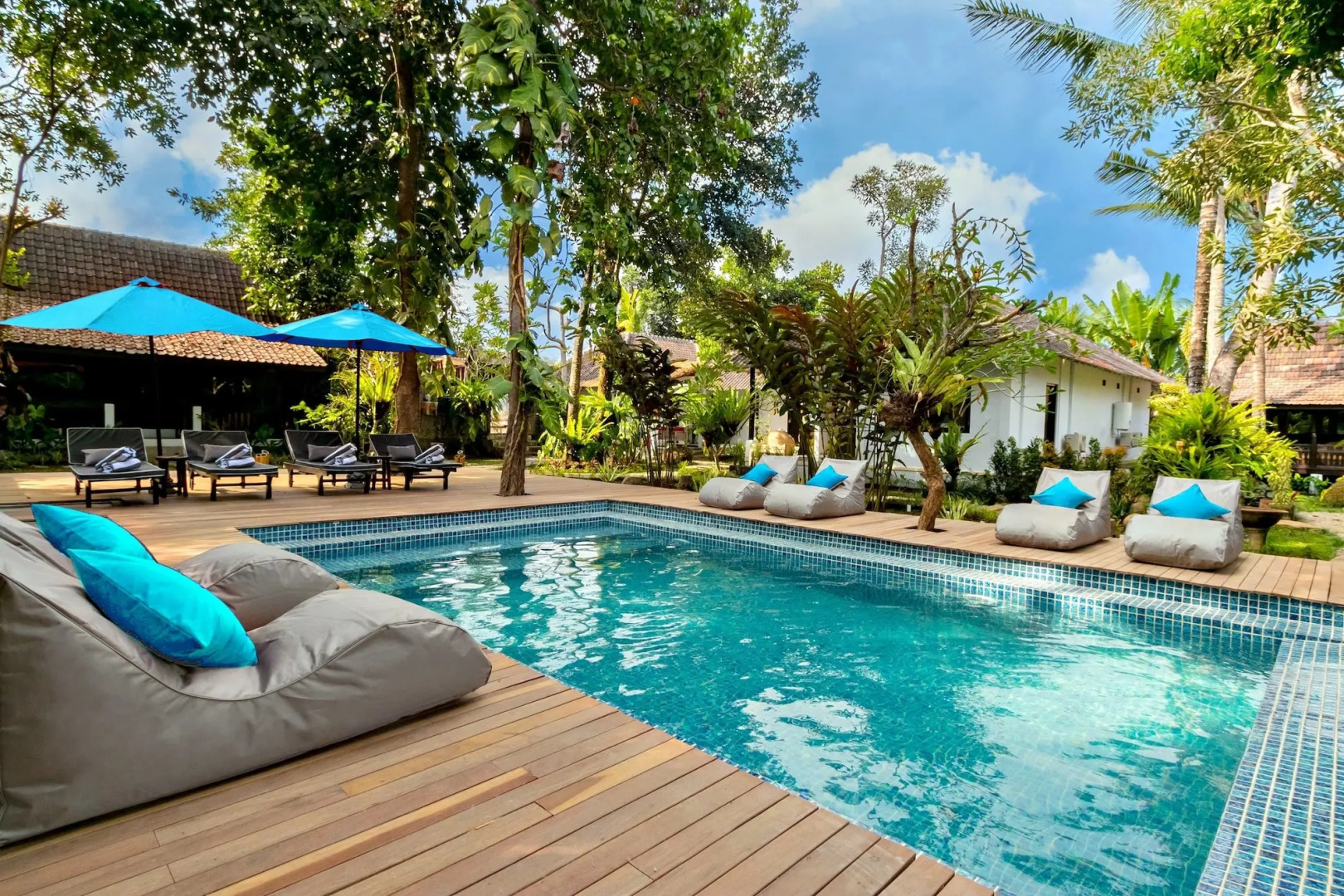 Canvas Escape Resort