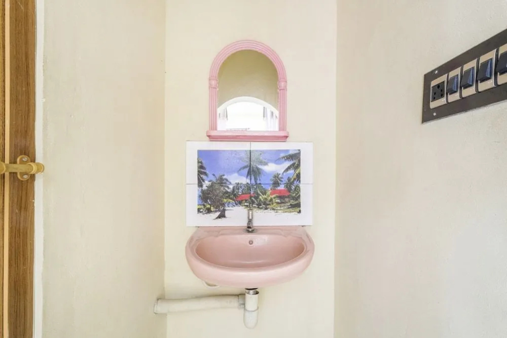 GuestHouser 2 BR Homestay 110d