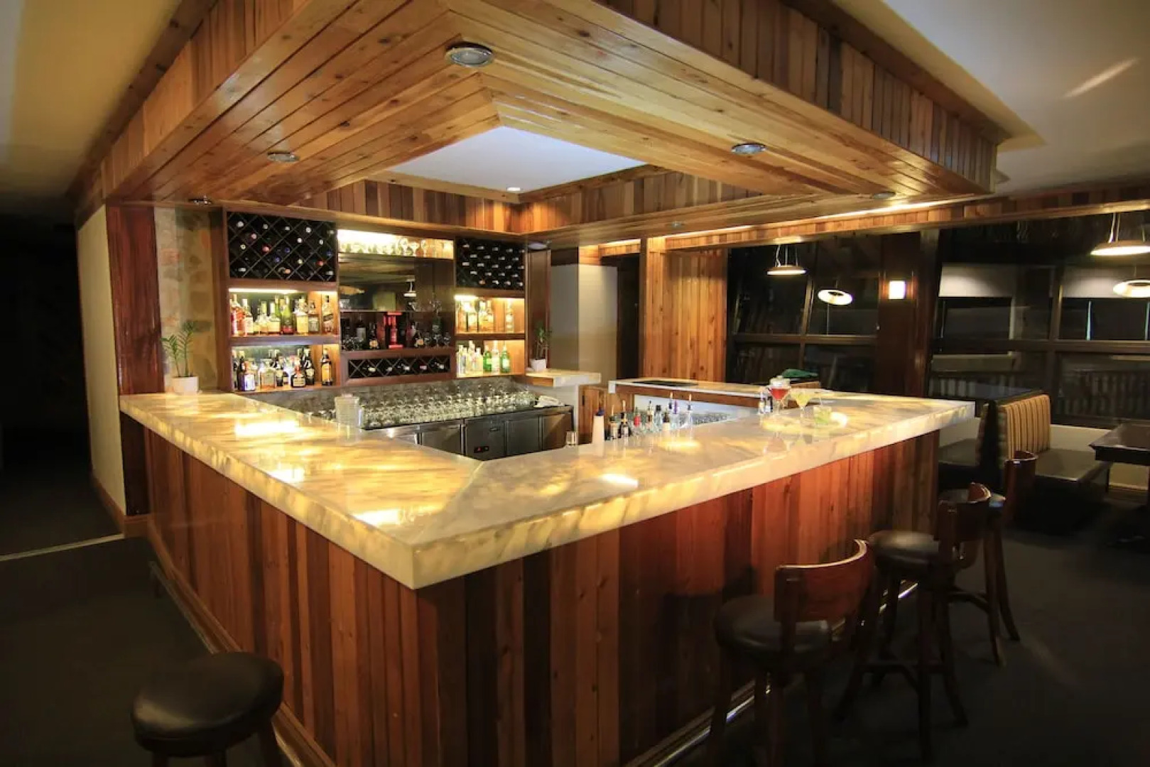 Sol Y Viento Mountain Hot Springs Resort