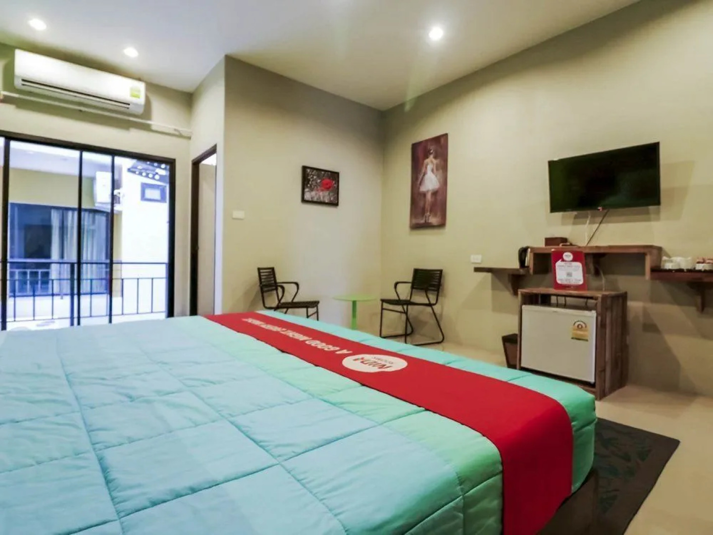 Nida Rooms Turquoise Saiyuan Naiharn