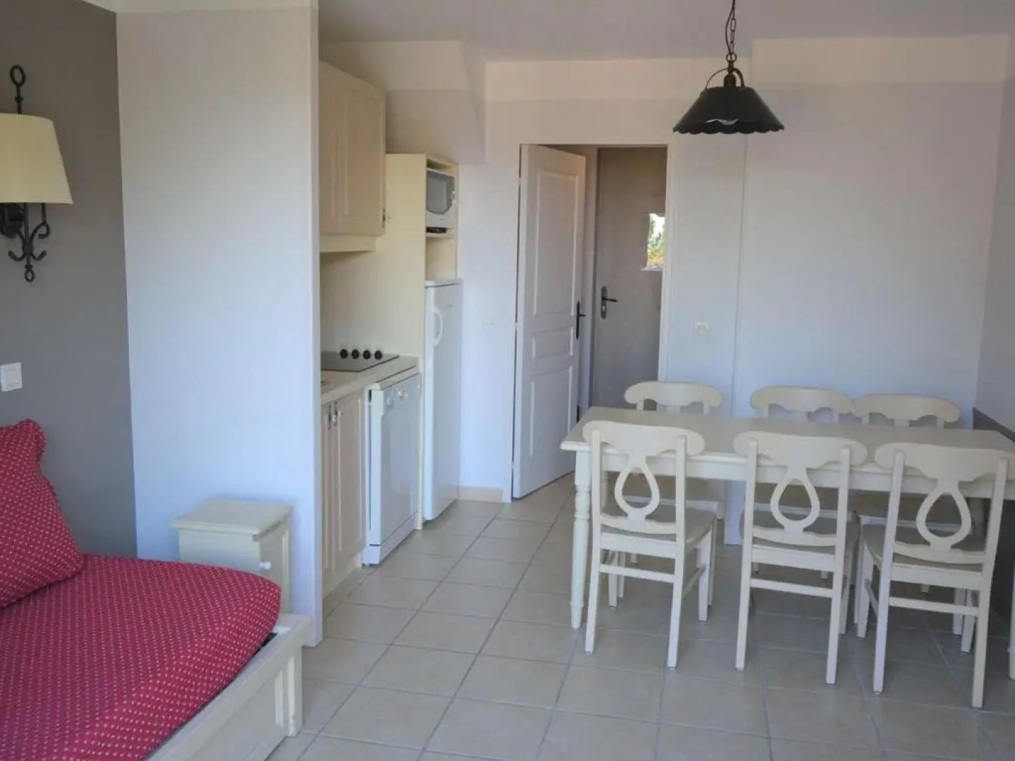 Appartement Grospierres, 3 pièces, 6 personnes - FR-1-382-170