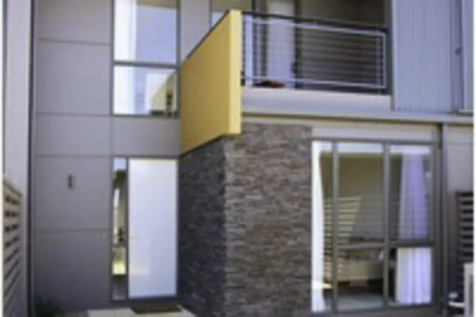 3 Bedroom Condo - Access to Pool Torquay