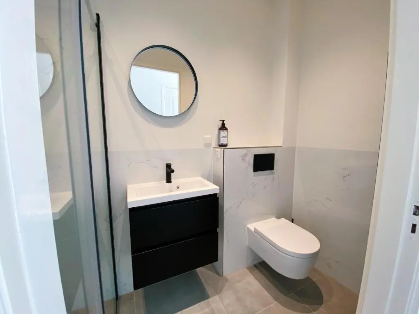 Luxurious historical Loft close to the beach!!