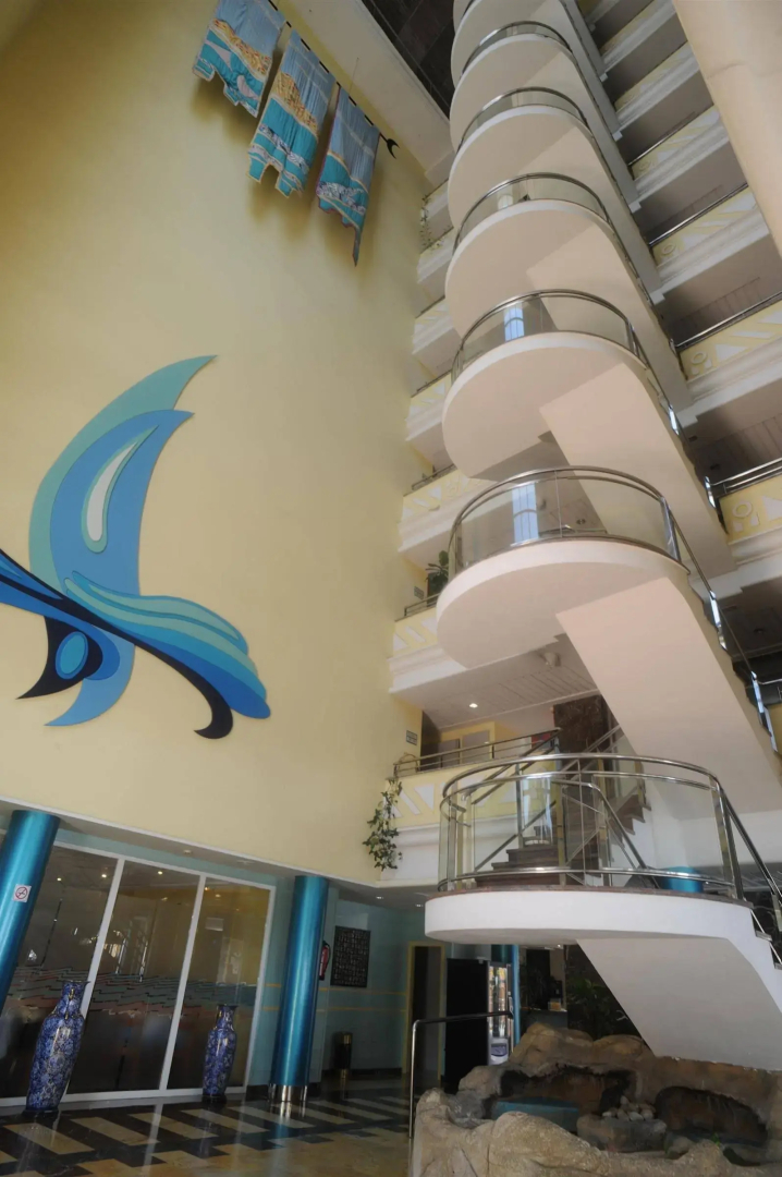 Hotel Tropic