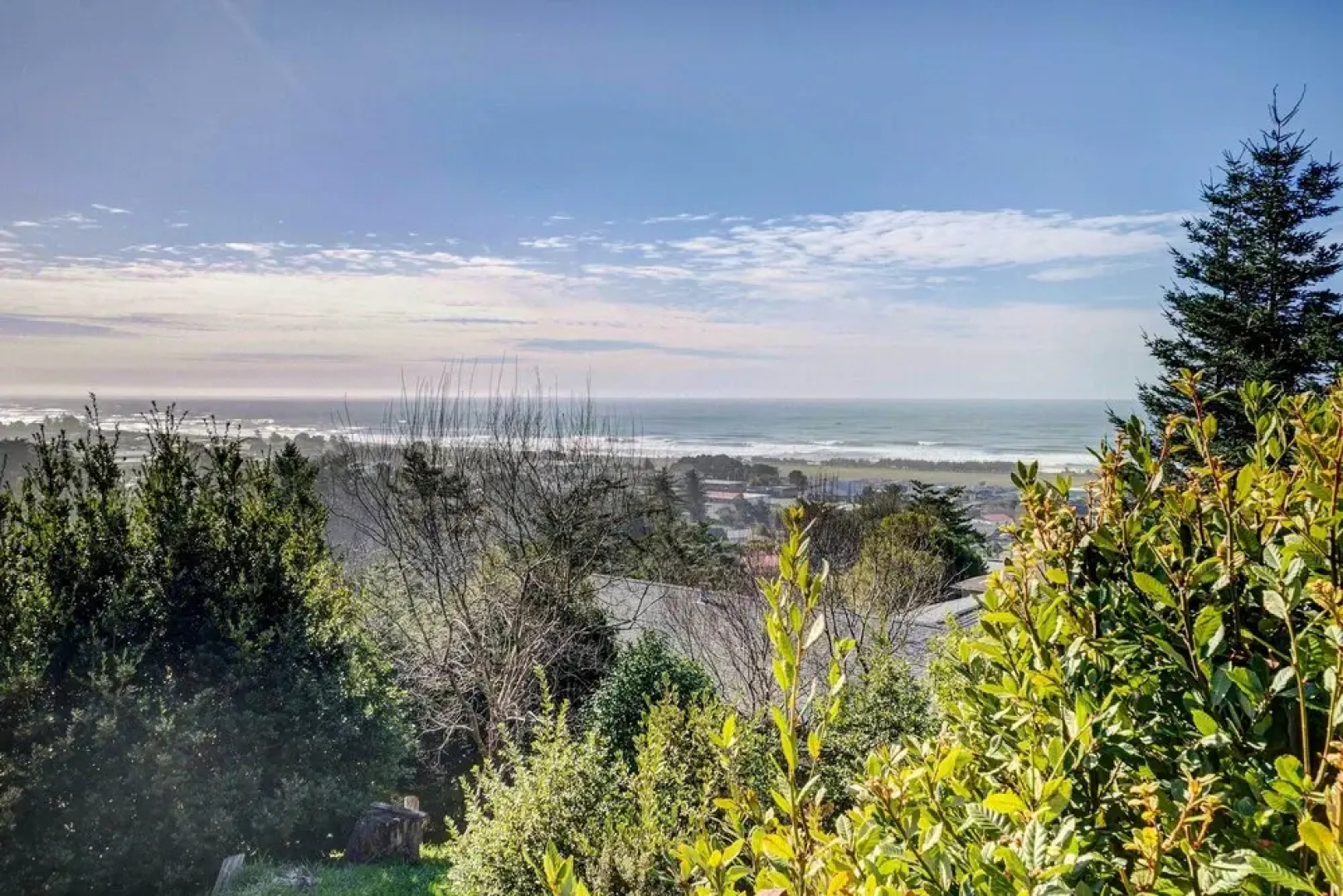 'ocean Vista' Gold Beach Getaway!