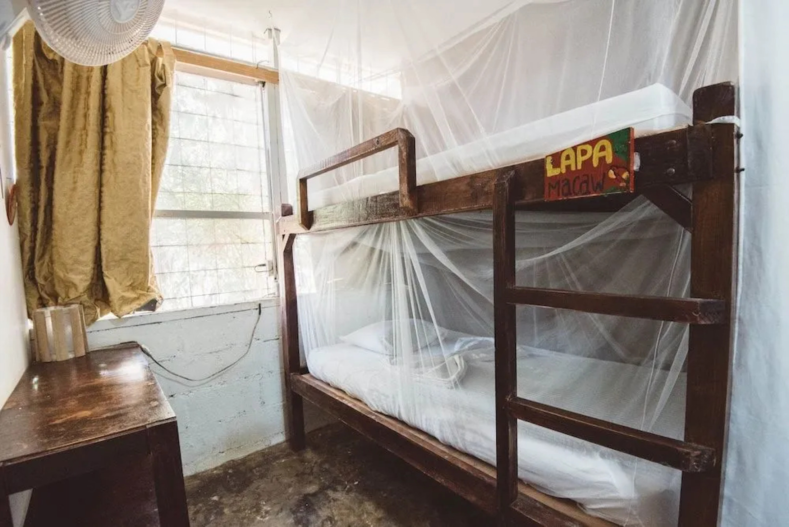 Drake Bay Backpackers